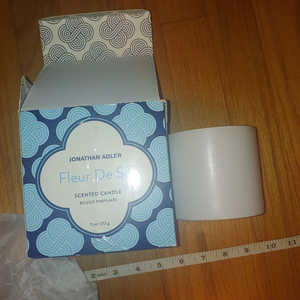 Fleur de Sel scented candle Jonathan Adler
